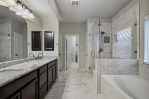 921 Viburnum Dr, Fort Worth, TX 76131 - Photo 20
