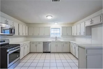 1017 Mill River Drive, Garland, TX 75043 - Photo 2