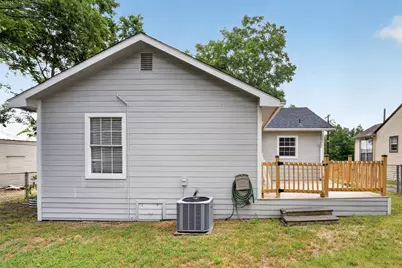 1914 Stanford Street, Greenville, TX 75401 - Photo 30