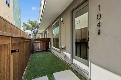 1901 N Carroll Avenue #104, Dallas, TX 75204 - Photo 32