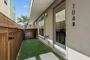 1901 N Carroll Ave, Dallas, TX 75204 - Photo 32