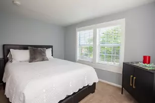 519 Taylor St, Arlington, TX 76011 - Photo 10