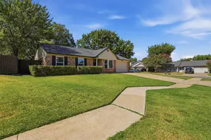2606 Worth Forest Ct, Arlington, TX 76016 - Photo 4