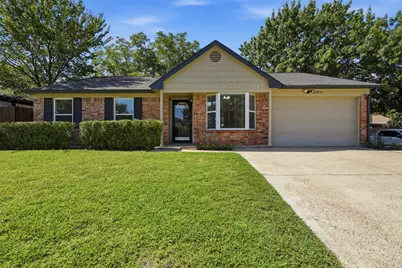 2606 Worth Forest Court, Arlington, TX 76016 - Photo 2