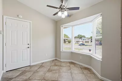 2606 Worth Forest Court, Arlington, TX 76016 - Photo 6
