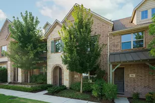 7325 Chief Spotted Tail Dr, McKinney, TX 75070 - Photo 2