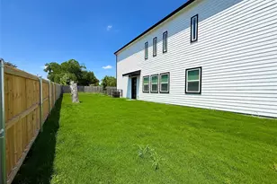 1505 Fordham Rd, Dallas, TX 75216 - Photo 24