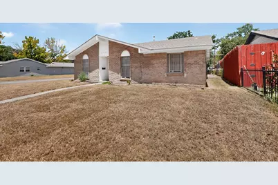 9905 Grove Oaks Boulevard, Dallas, TX 75217 - Photo 2