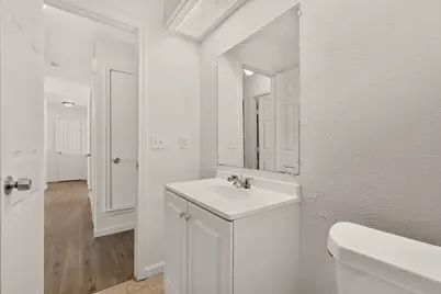 9905 Grove Oaks Boulevard, Dallas, TX 75217 - Photo 18