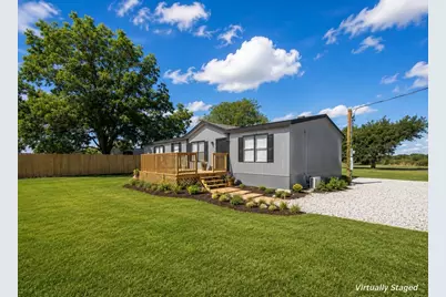 18327 Gholson Road, Waco, TX 76705 - Photo 2