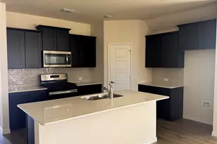 9836 High Grade Dr, Aubrey, TX 76227 - Photo 4