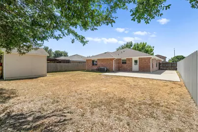 1626 Canary Island Court, Dallas, TX 75217 - Photo 22
