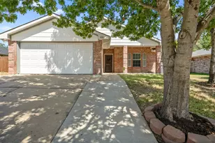 1626 Canary Island Ct, Dallas, TX 75217 - Photo 4