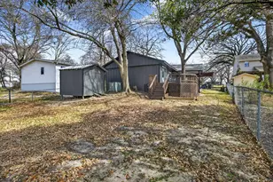 107 Lakewood Dr, Mabank, TX 75156 - Photo 22