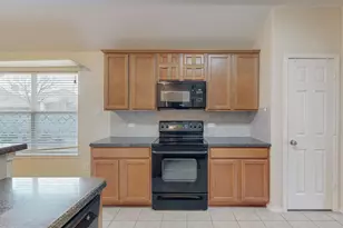 1065 Aviary Dr, Aubrey, TX 76227 - Photo 16