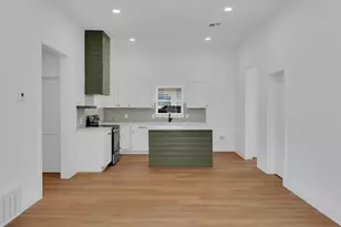 914 N 10th St, Waco, TX 76707 - Photo 8