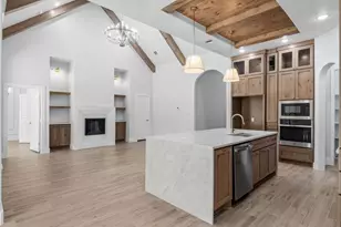 3203 NW 33rd St, Fort Worth, TX 76106 - Photo 8
