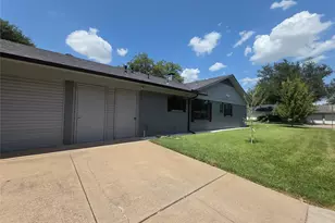 6909 Sandalwood Ln, Fort Worth, TX 76116 - Photo 4
