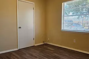 [Address not provided], Fort Worth, TX 76112 - Photo 10