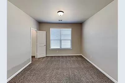 2606 Lavender Lane, Glenn Heights, TX 75154 - Photo 12