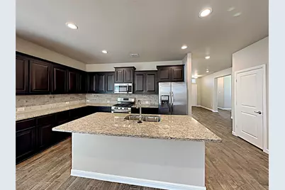 2606 Lavender Lane, Glenn Heights, TX 75154 - Photo 2