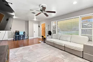 1817 Ellington Dr, Fort Worth, TX 76112 - Photo 6