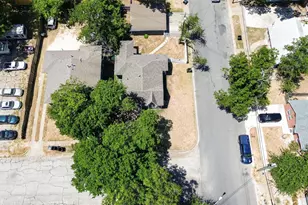 314 N Anglin St, Cleburne, TX 76031 - Photo 34