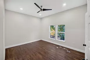 314 N Anglin St, Cleburne, TX 76031 - Photo 18