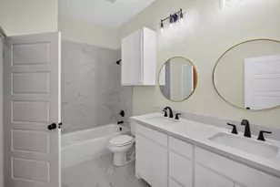 314 N Anglin St, Cleburne, TX 76031 - Photo 12