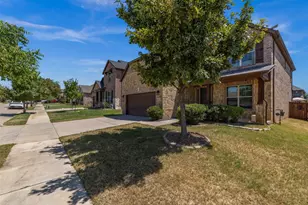 3305 Knoll Pines Rd, Denton, TX 76208 - Photo 2