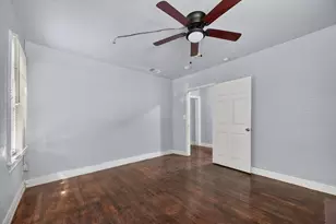 2813 E Rosedale St, Fort Worth, TX 76105 - Photo 8