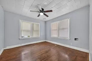 2813 E Rosedale St, Fort Worth, TX 76105 - Photo 10