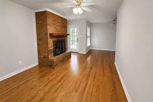 1004 Cordell St, Denton, TX 76201 - Photo 1