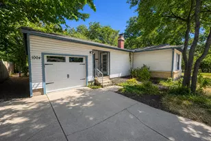 1004 Cordell St, Denton, TX 76201 - Photo 2