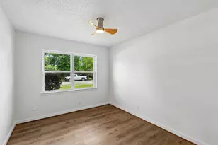 747 High School Dr, Seagoville, TX 75159 - Photo 24