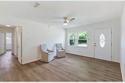 747 High School Drive, Seagoville, TX 75159 - Photo 6