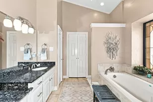 1762 Timber Ridge Cir, Corinth, TX 76210 - Photo 20