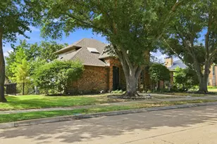 1762 Timber Ridge Cir, Corinth, TX 76210 - Photo 2