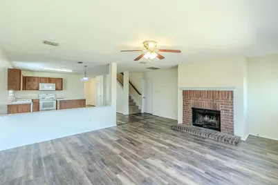 2415 Mallory Lane, Lancaster, TX 75134 - Photo 4