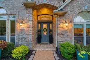2913 Harkness Dr, Plano, TX 75093 - Photo 2