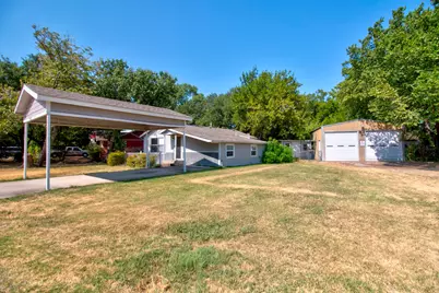 111 Faye Circle, Little Elm, TX 75068 - Photo 2