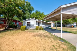 111 Faye Cir, Little Elm, TX 75068 - Photo 1