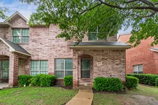 2332 Calendar Ct, Grand Prairie, TX 75050 - Photo 2