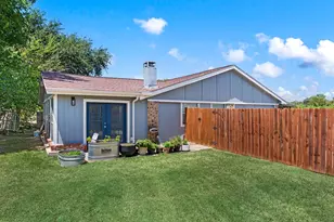 1706 Delaford Cir, Carrollton, TX 75007 - Photo 24