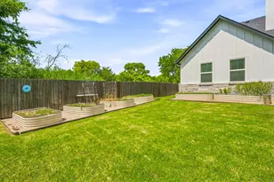 545 McKittrick Ct, Godley, TX 76044 - Photo 36