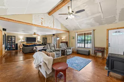 271 County Road 3580, China Spring, TX 76633 - Photo 10
