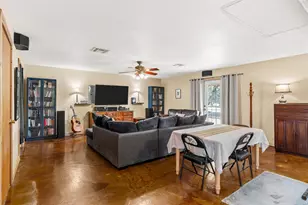 271 County Rd 3580, China Spring, TX 76633 - Photo 6