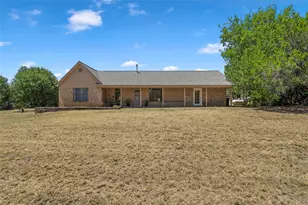 271 County Rd 3580, China Spring, TX 76633 - Photo 2
