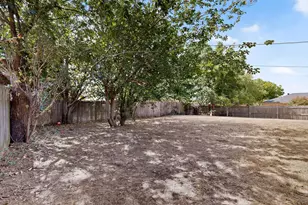 6000 Cool Springs Dr, Arlington, TX 76001 - Photo 38