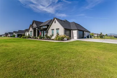 12000 Bella Vino Drive, Fort Worth, TX 76126 - Photo 2